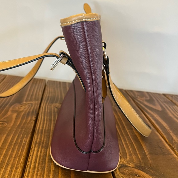 Giani Bernini Maroon Shoulder Bag - Picture 12 of 14